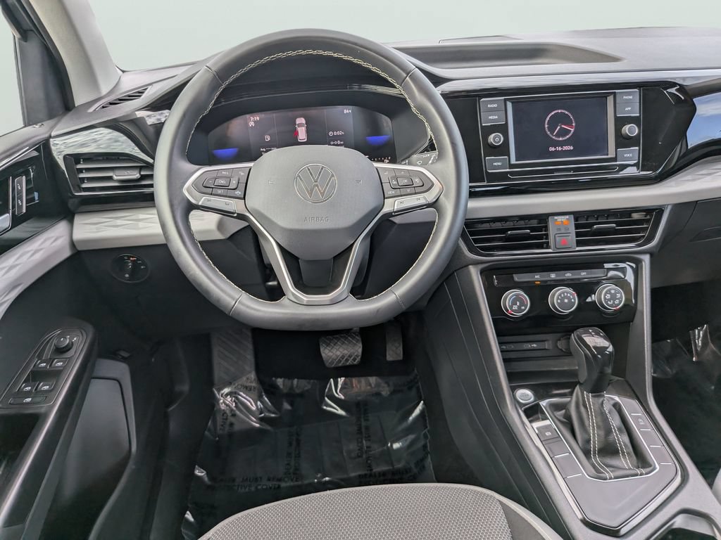 Certified 2023 Volkswagen Taos S FWD image 12
