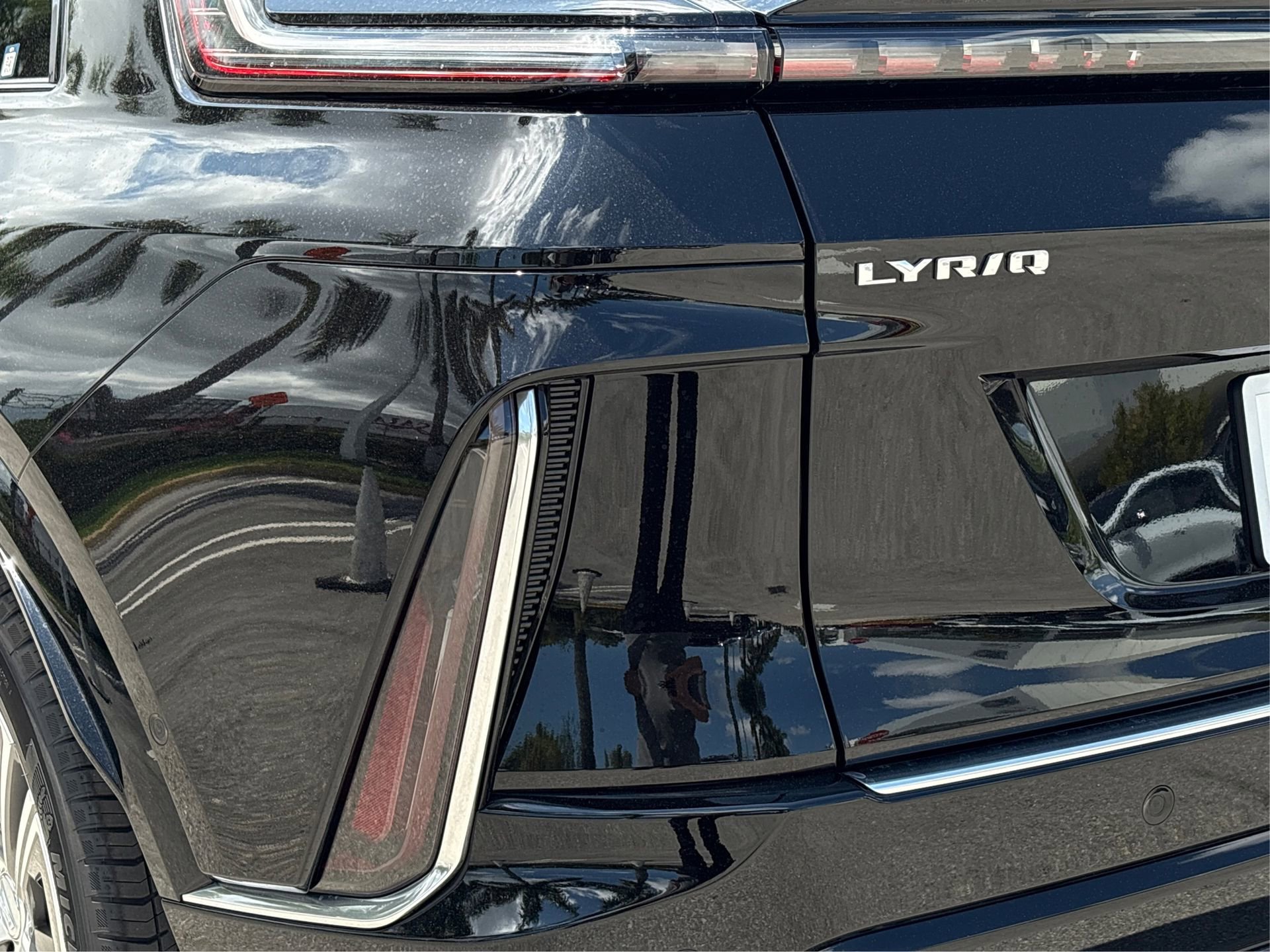 New 2026 Cadillac Lyriq Luxury RWD image 14