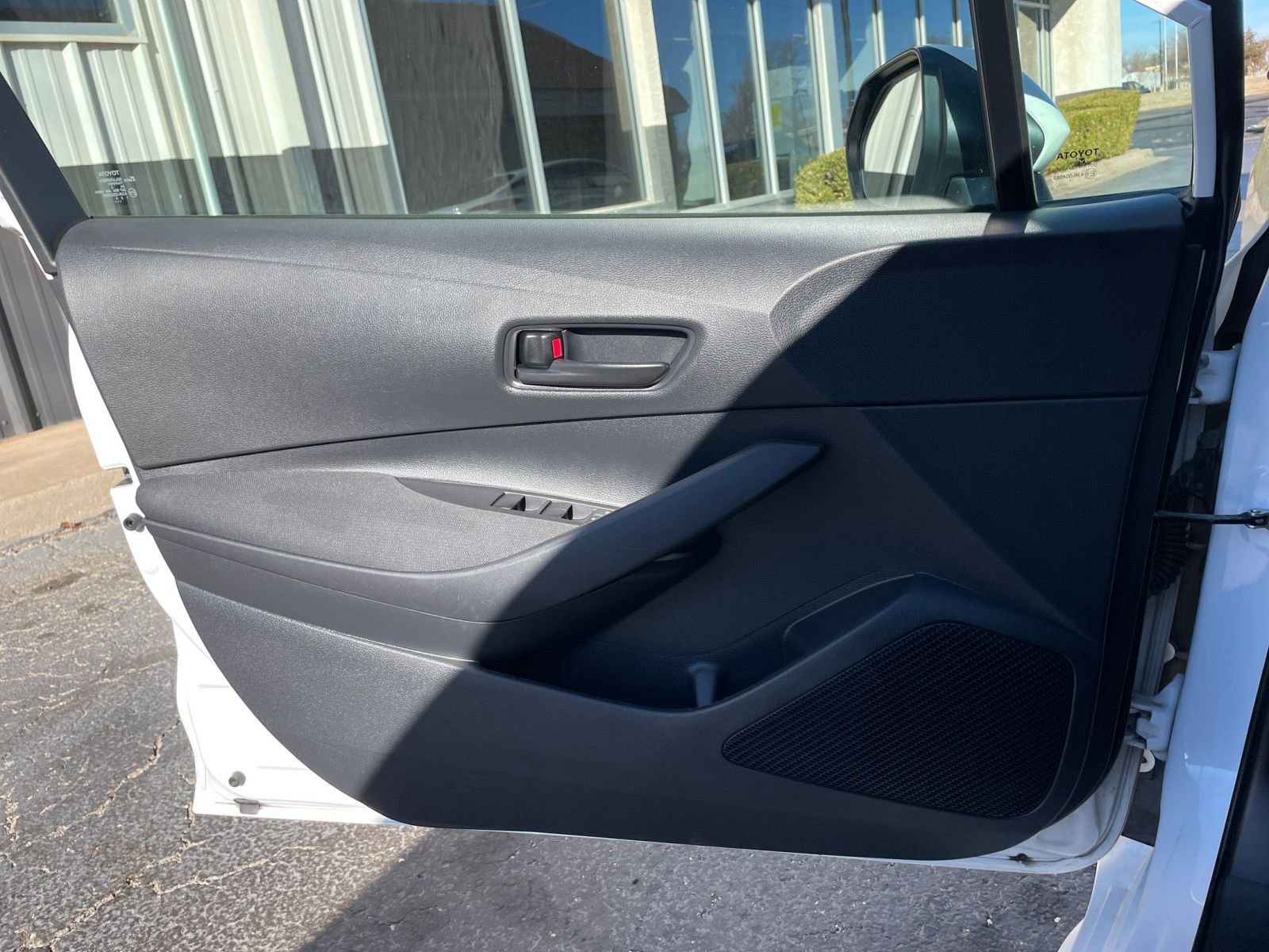 Used 2023 Toyota Corolla LE image 17