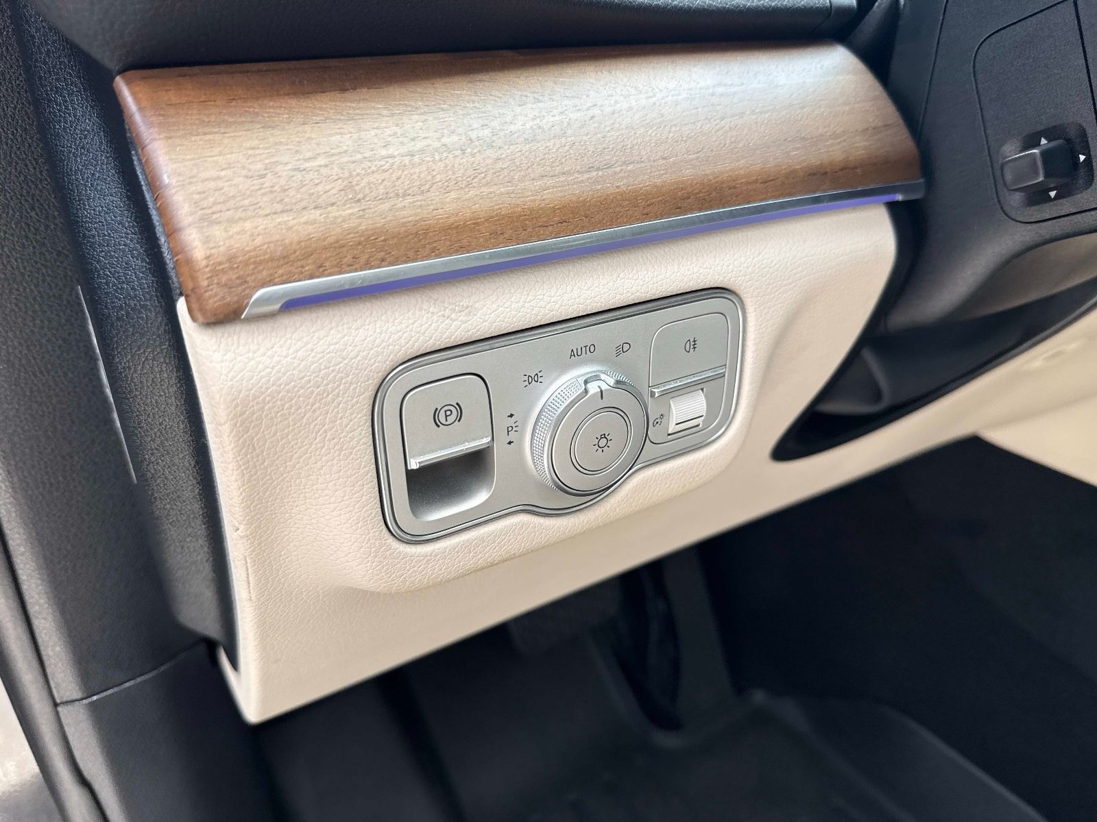 Used 2022 Mercedes-Benz GLE 350 image 20