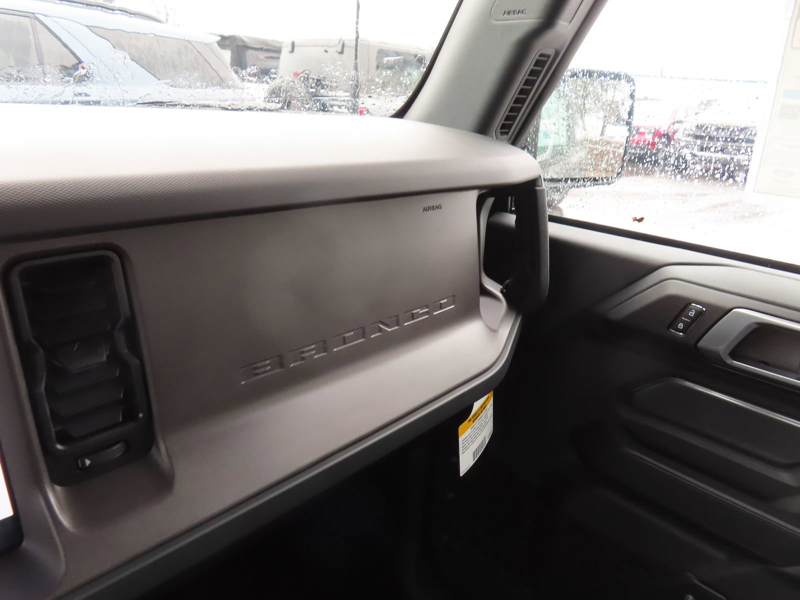 New 2026 Ford Bronco 2-Door image 12