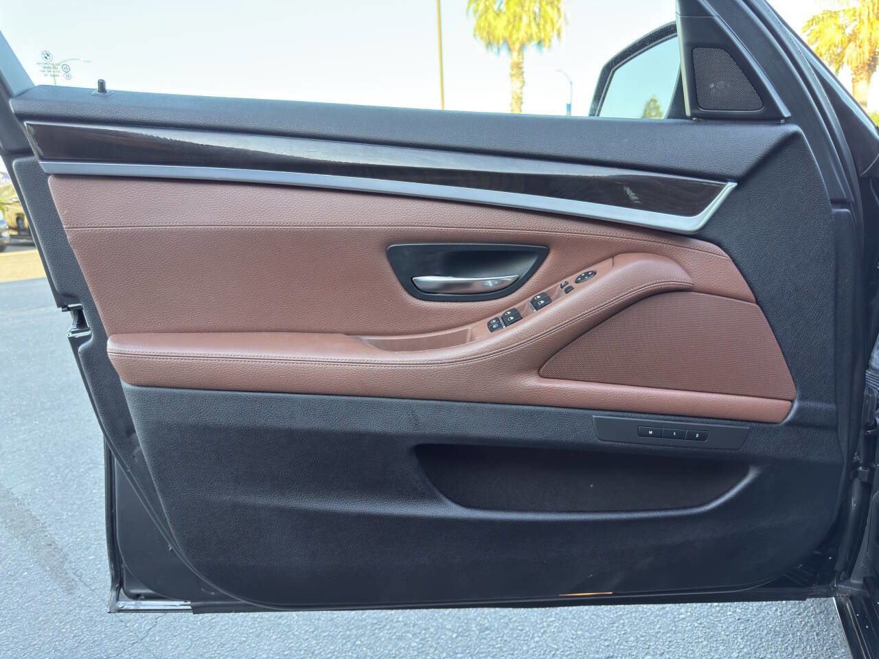 Used 2011 BMW 528i Sedan RWD image 10