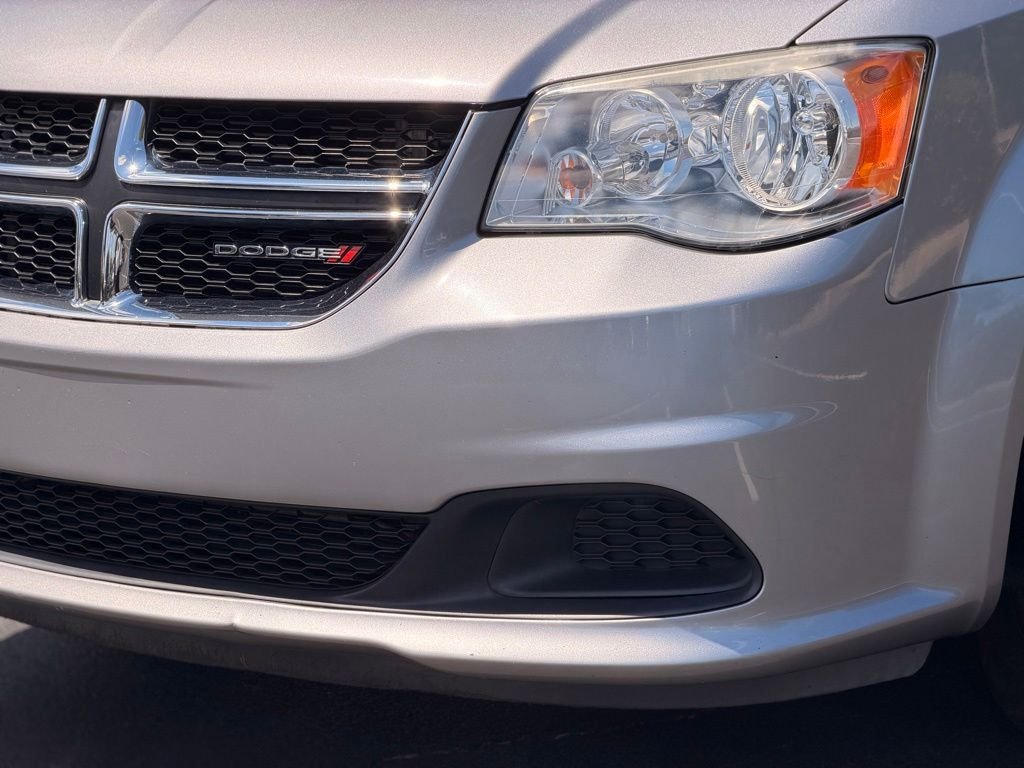 Used 2017 Dodge Grand Caravan SE w/ Power Window Group FWD image 8