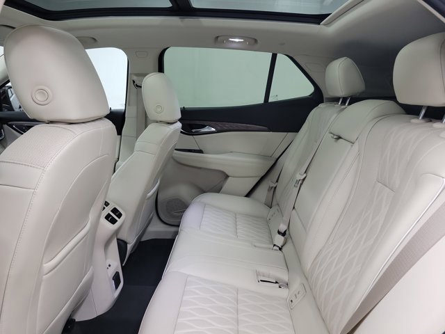 Used 2022 Buick Envision Avenir w/ Technology Package II image 17