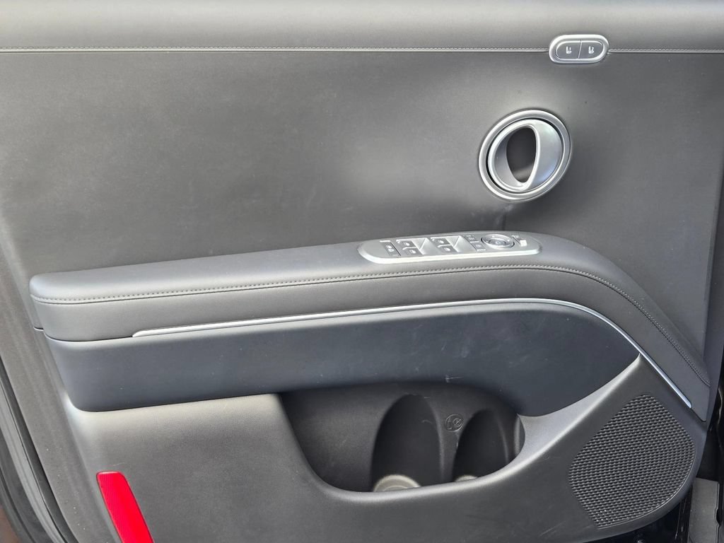 Certified 2026 Hyundai Palisade SEL Premium FWD image 13