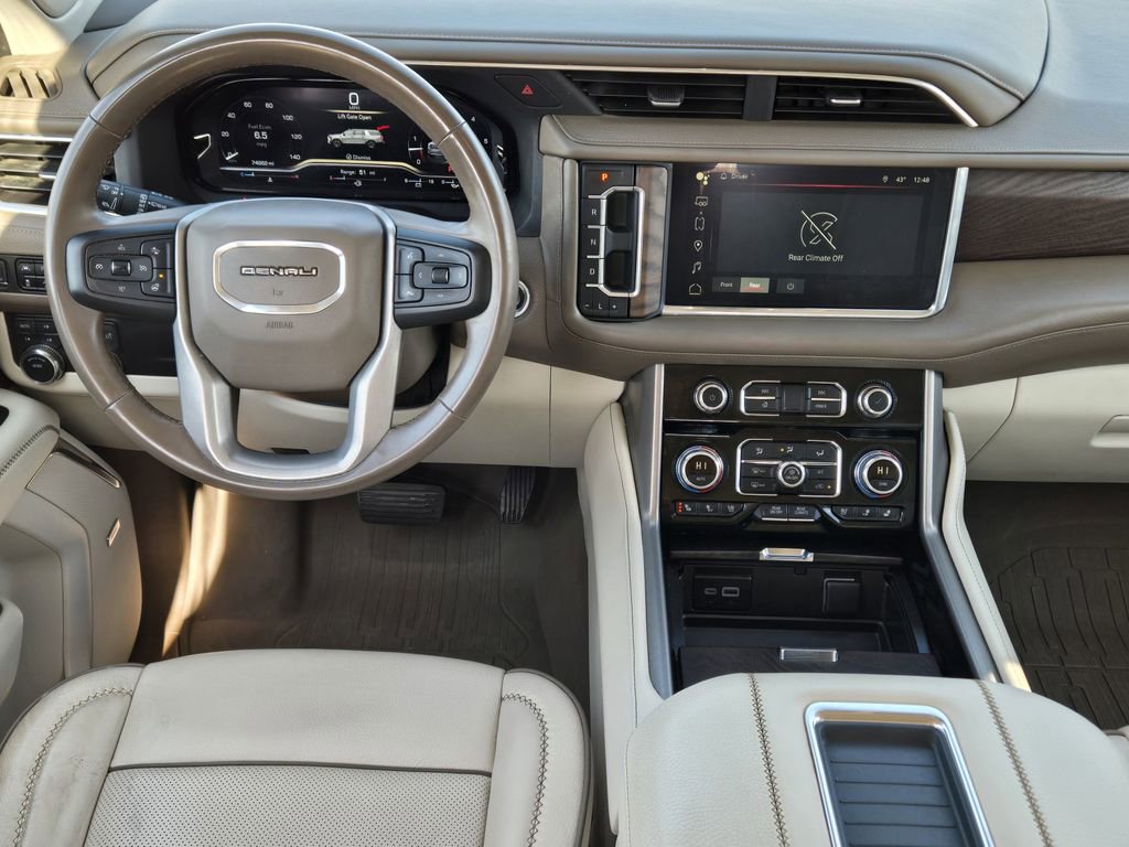 Used 2023 GMC Yukon Denali w/ LPO, Floor Liner Package image 33