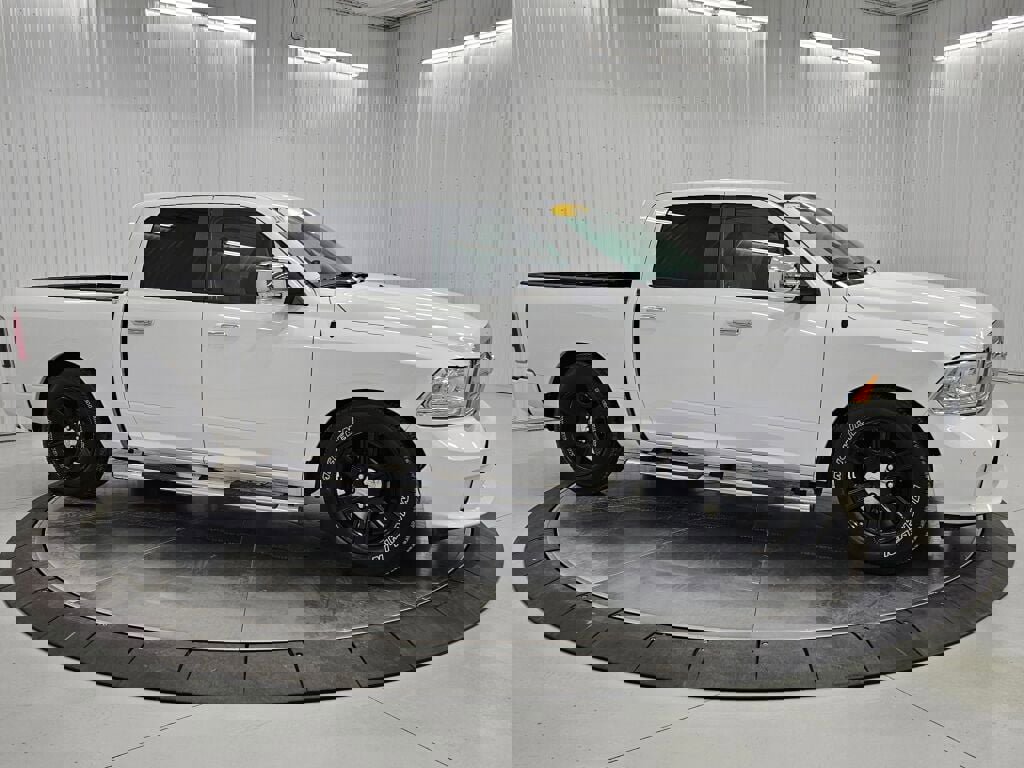 Used 2015 RAM 1500 Limited image 7