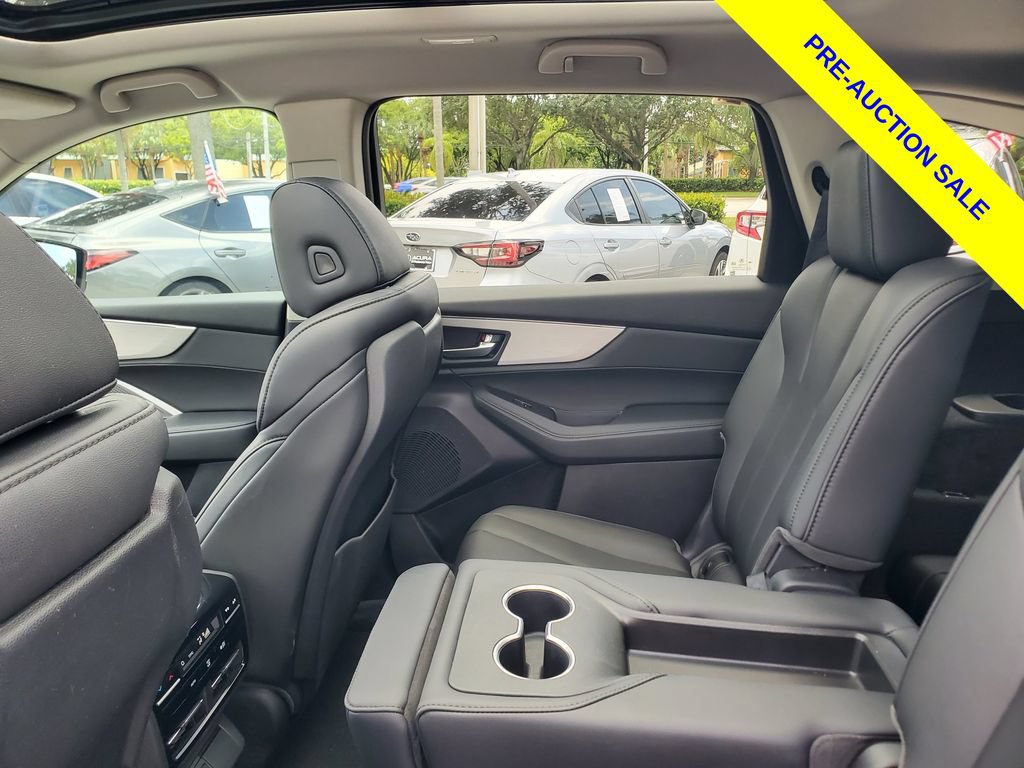 Certified 2024 Acura MDX SH-AWD image 12