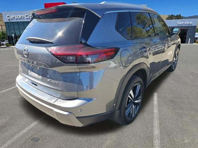 Used 2024 Nissan Rogue SL w/ SL Premium Package image 8