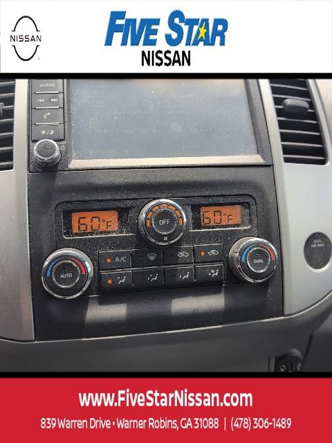Used 2020 Nissan Frontier SV AWD/4WD image 2