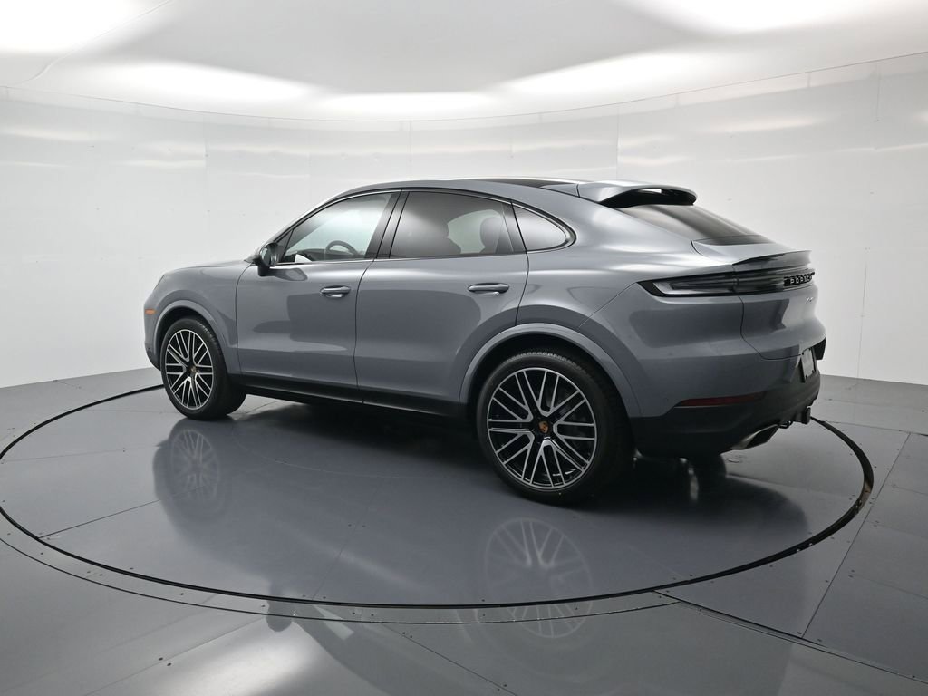 New 2026 Porsche Cayenne Coupe image 3