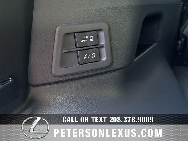 New 2026 Lexus LX 600 4WD w/ Luxury Package image 22