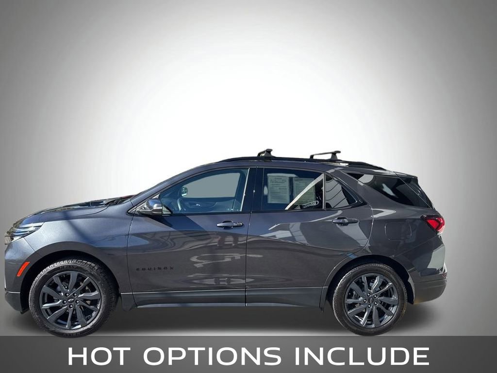 Used 2022 Chevrolet Equinox RS w/ RS Leather Package image 2