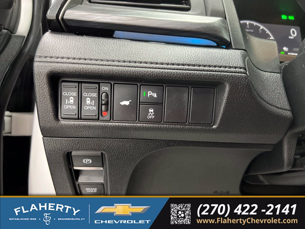 Used 2025 Honda Odyssey Elite image 21