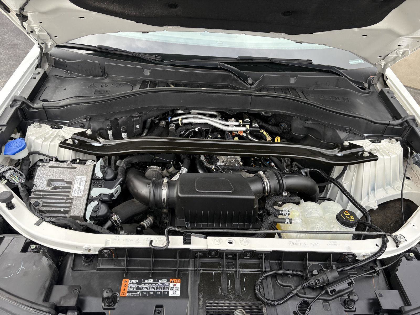 Used 2021 Ford Explorer Platinum image 25