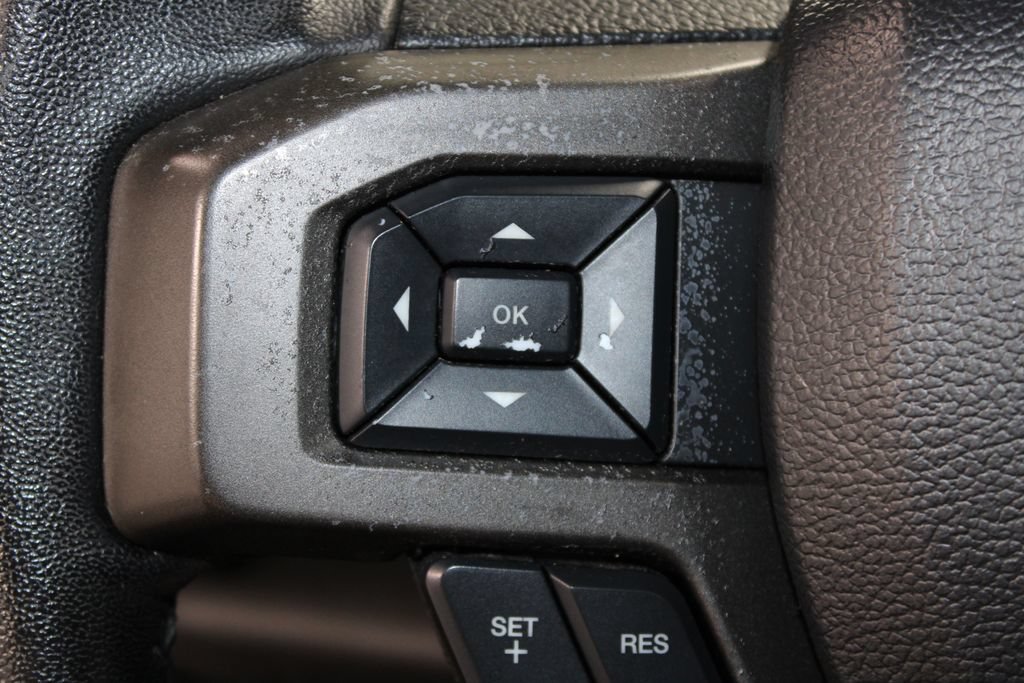 Used 2019 Ford Expedition XLT w/ Equipment Group 201A AWD/4WD image 37
