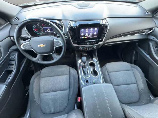 Used 2023 Chevrolet Traverse LT FWD image 20