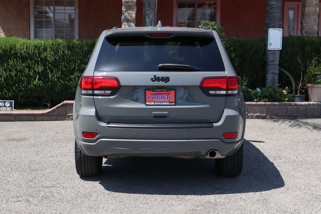 Used 2021 Jeep Grand Cherokee Laredo X RWD image 7