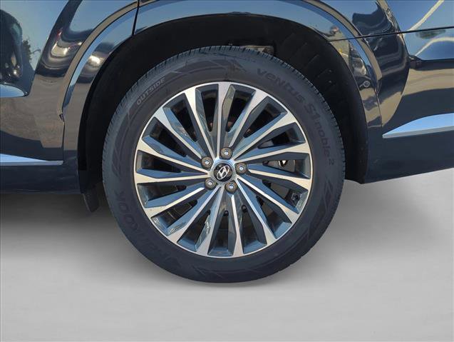 Used 2023 Hyundai Palisade Calligraphy image 9