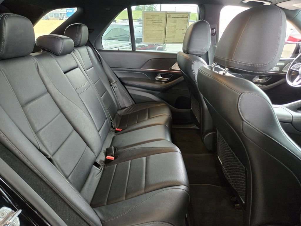 Used 2021 Mercedes-Benz GLE 350 4MATIC w/ Premium Package image 19