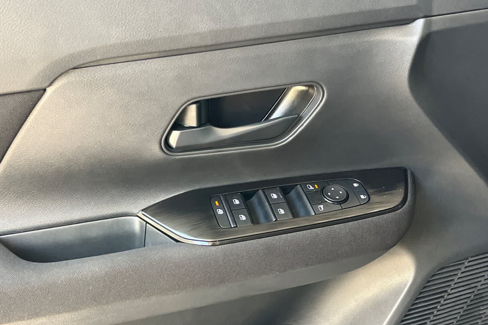 New 2026 Nissan Kicks S FWD image 13