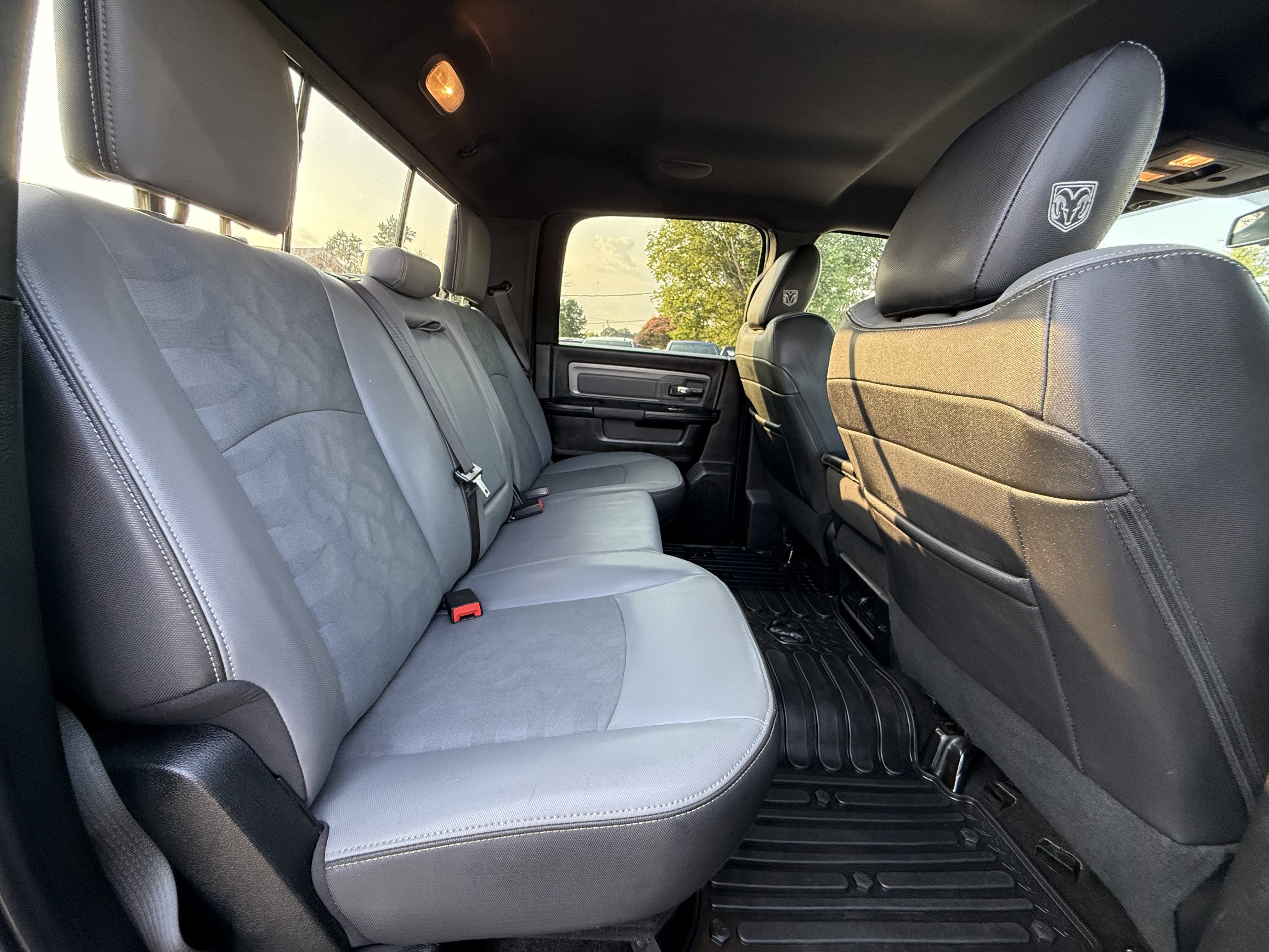 Used 2018 RAM 2500 Power Wagon w/ Luxury Group AWD/4WD image 19