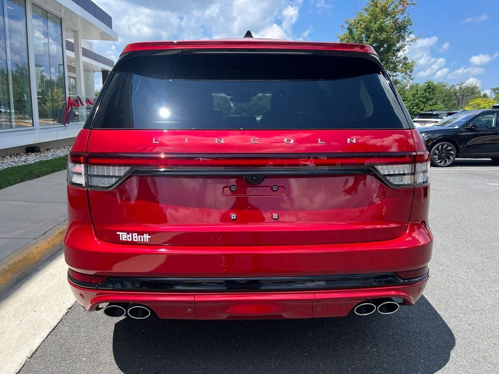 Used 2026 Lincoln Aviator AWD image 7