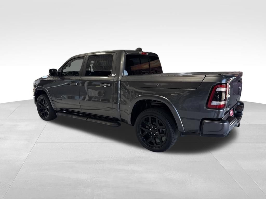 Used 2022 RAM 1500 Laramie AWD/4WD image 4