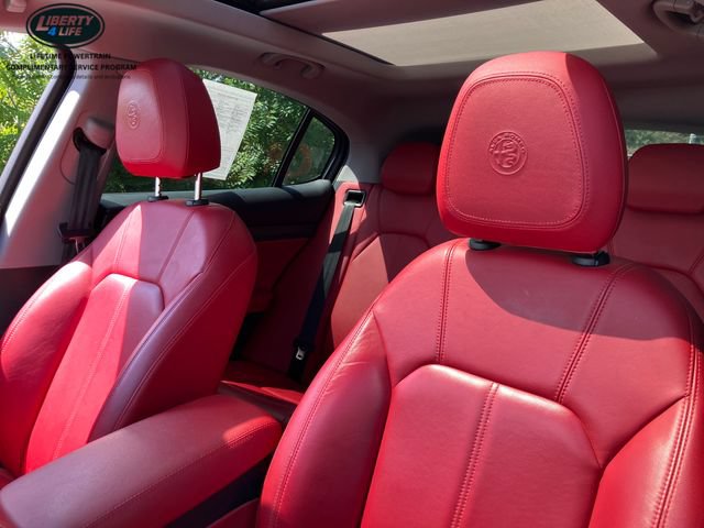 Used 2021 Alfa Romeo Stelvio Ti w/ Nero Edizione AWD/4WD image 9