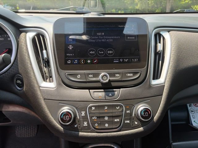 Used 2024 Chevrolet Malibu LT FWD image 14