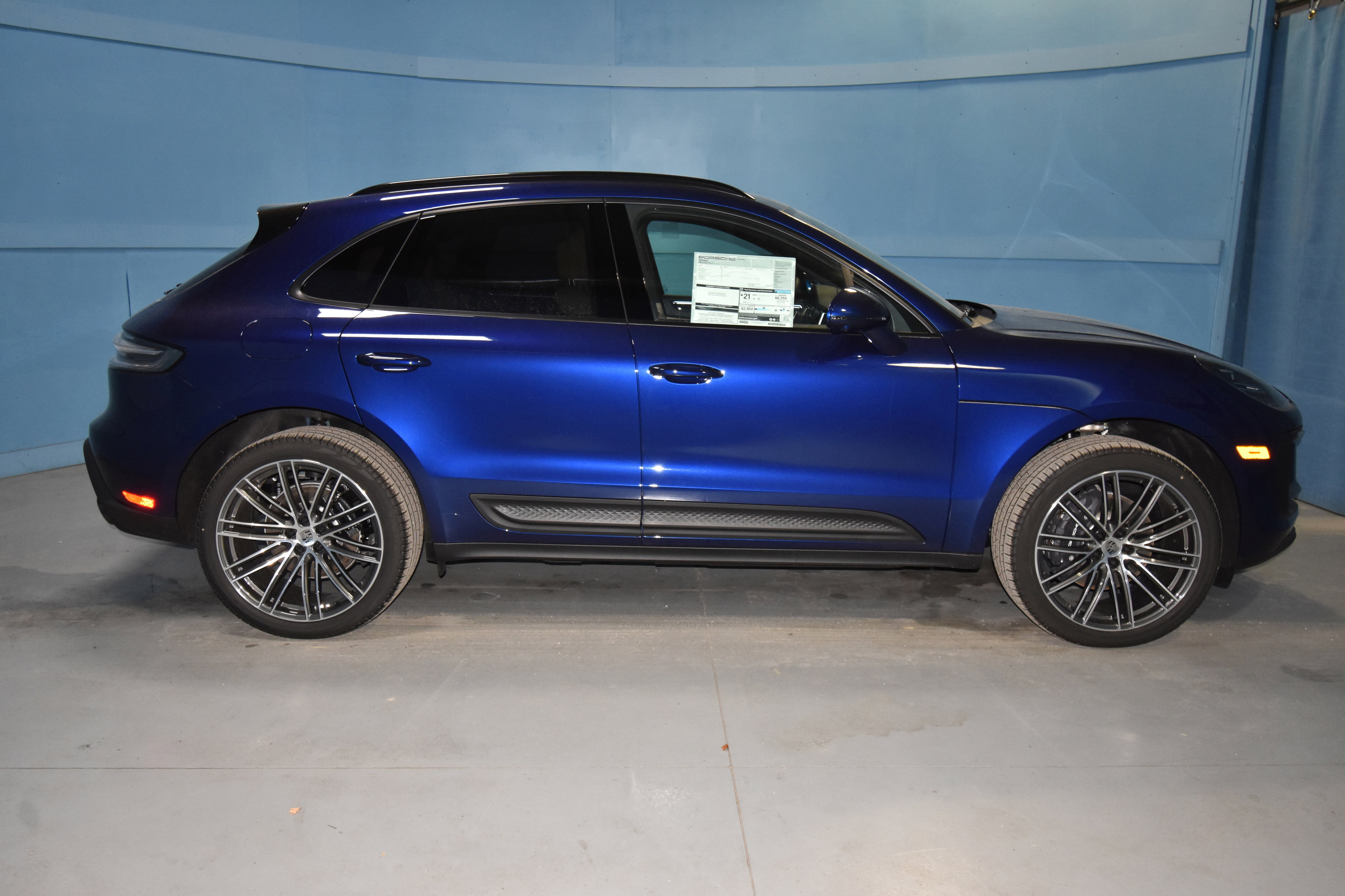 New 2026 Porsche Macan image 22