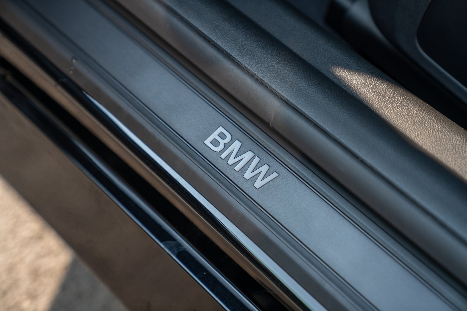 Used 2023 BMW 230i Coupe w/ Convenience Package RWD image 11