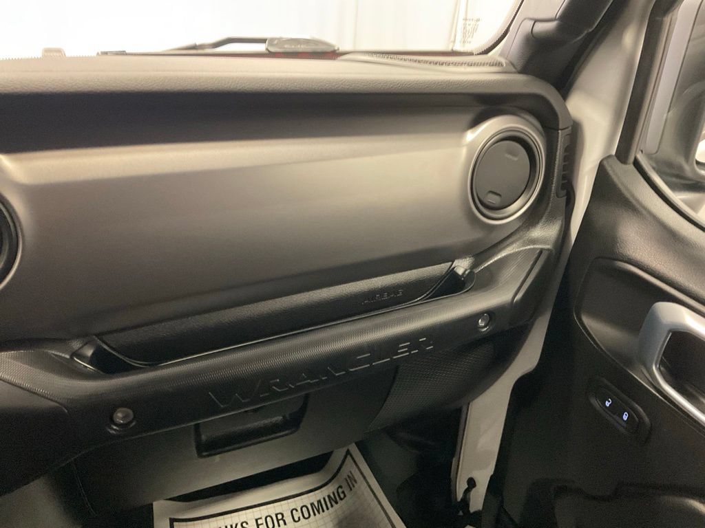 Used 2021 Jeep Wrangler Unlimited Sport AWD/4WD image 25