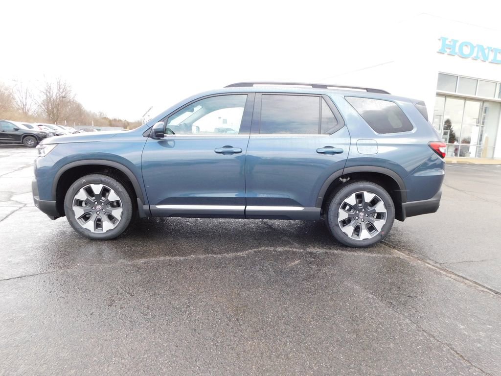 New 2026 Honda Pilot Touring image 6