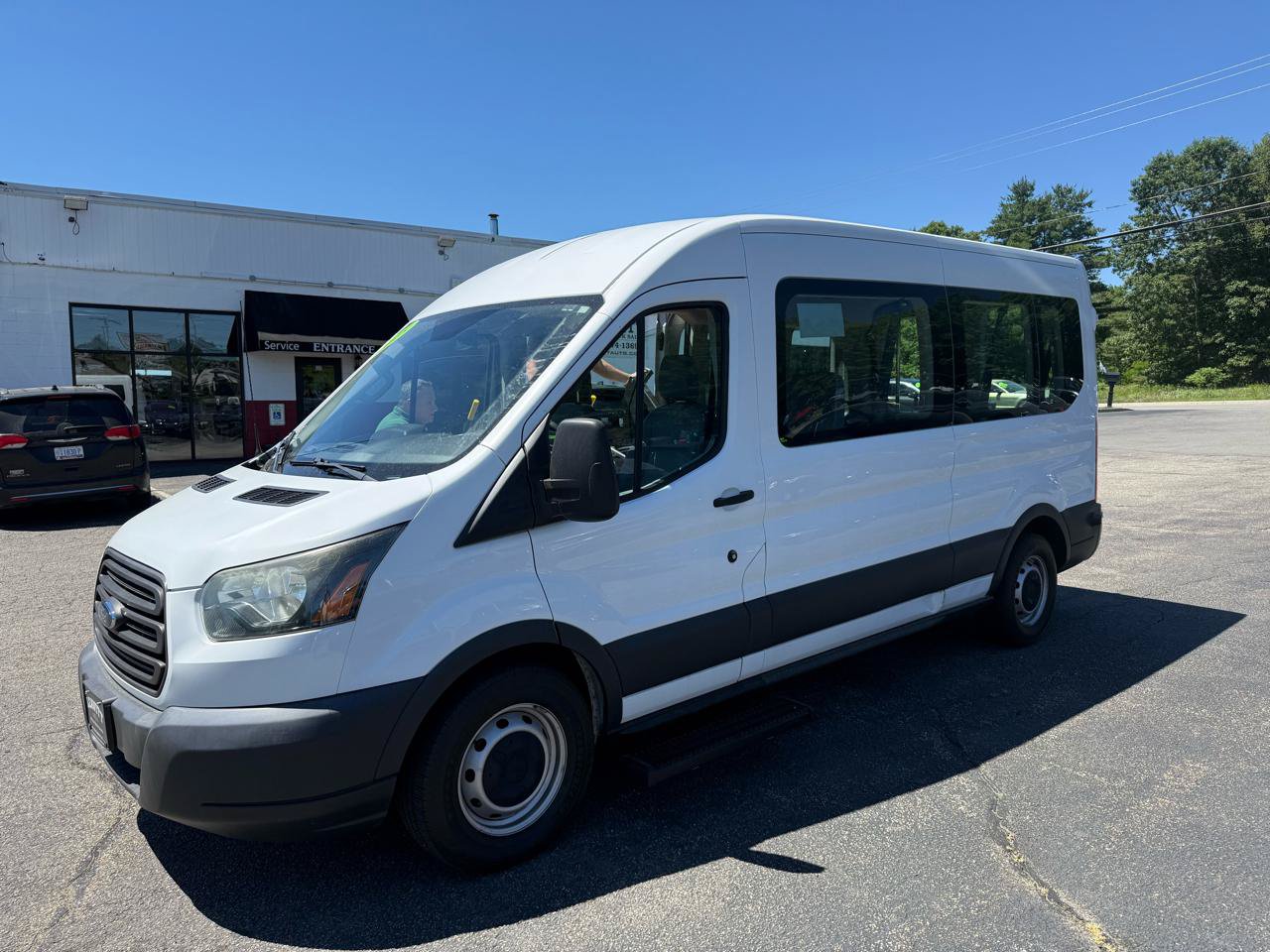 Used 2015 Ford Transit 350 XL RWD image 18