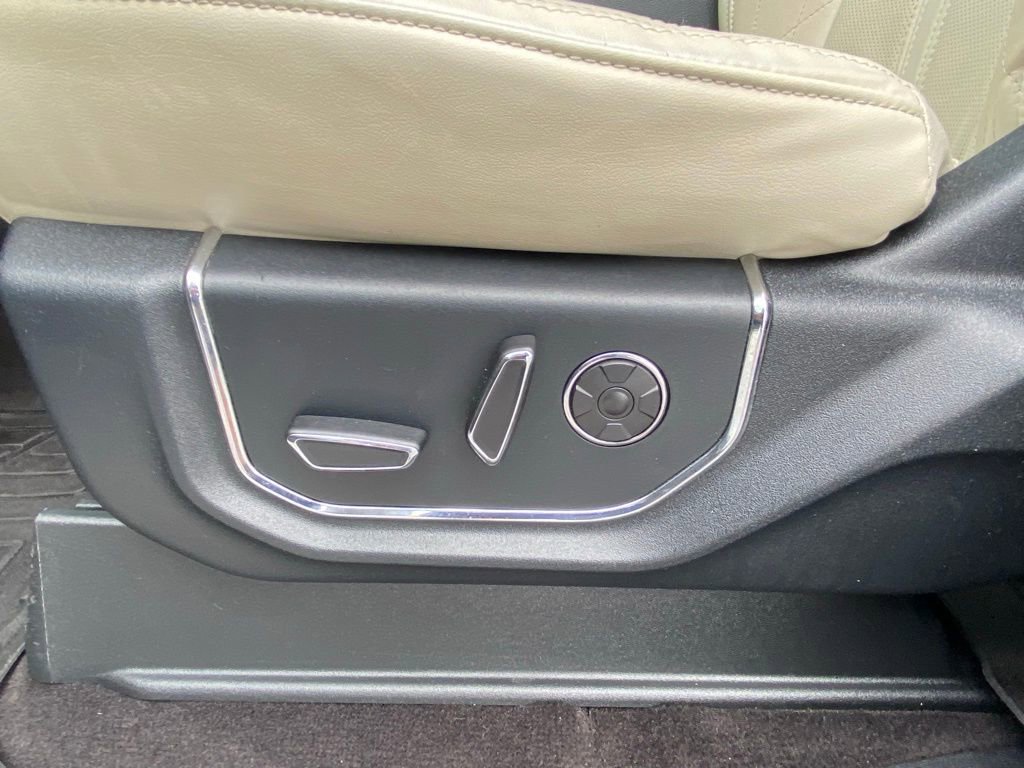 Certified 2021 Ford Expedition Max Platinum image 10