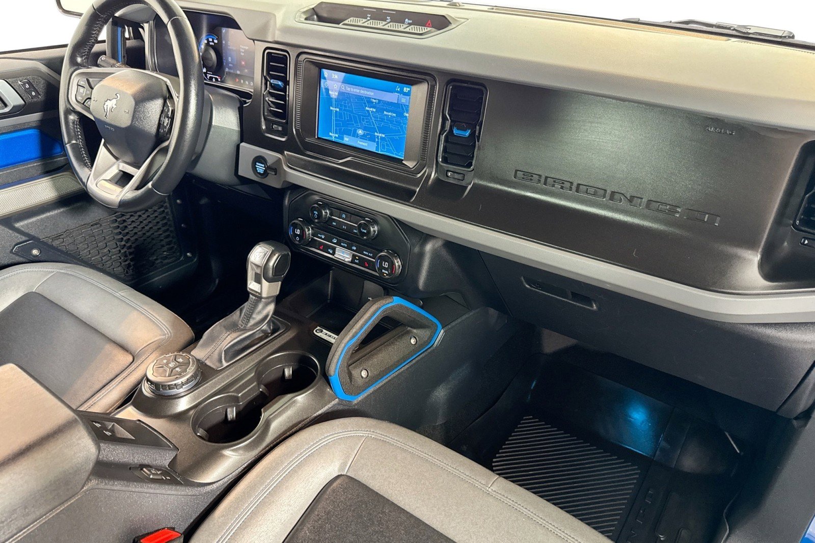 Used 2021 Ford Bronco Black Diamond image 26