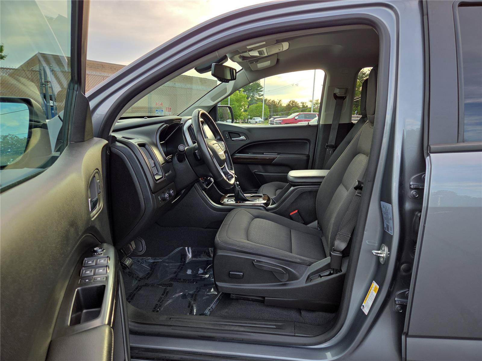 Used 2022 GMC Canyon Elevation w/ Trailering Package AWD/4WD image 12