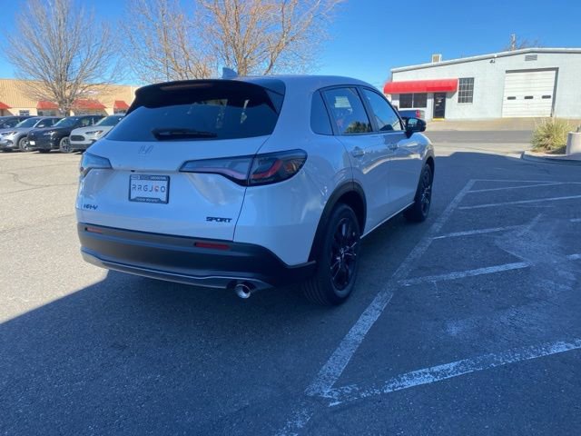 New 2026 Honda HR-V Sport image 5