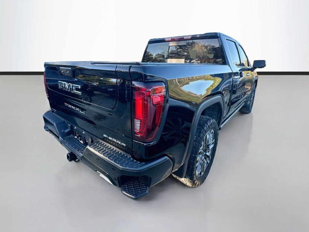 Used 2024 GMC Sierra 1500 Denali Ultimate AWD/4WD image 5