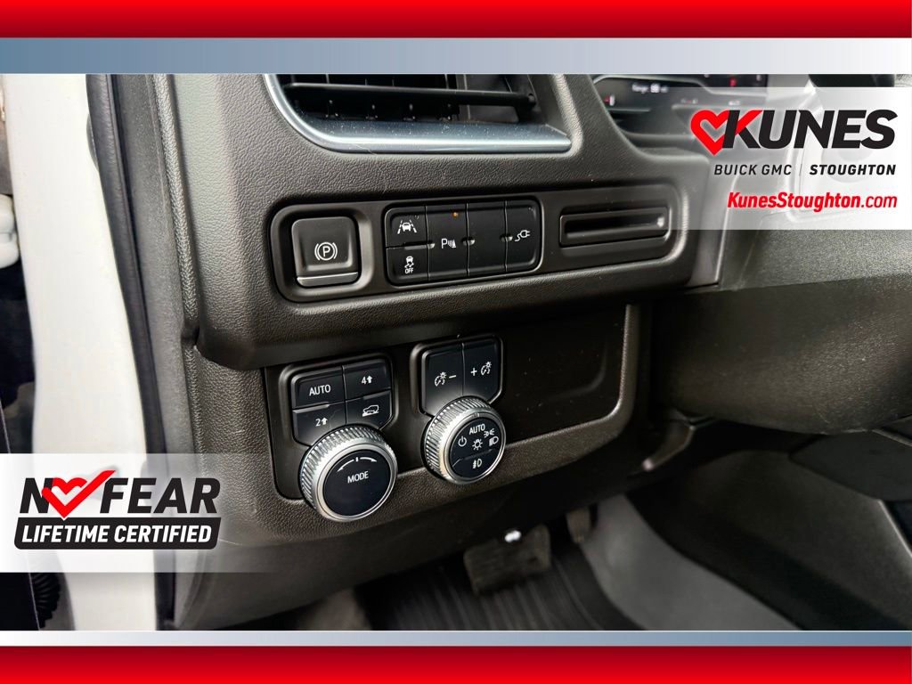 Used 2022 GMC Yukon SLT AWD/4WD image 24