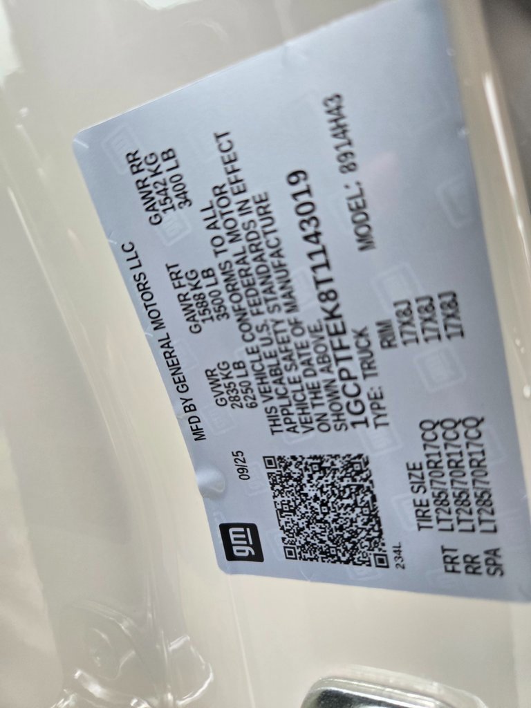 New 2026 Chevrolet Colorado ZR2 image 13