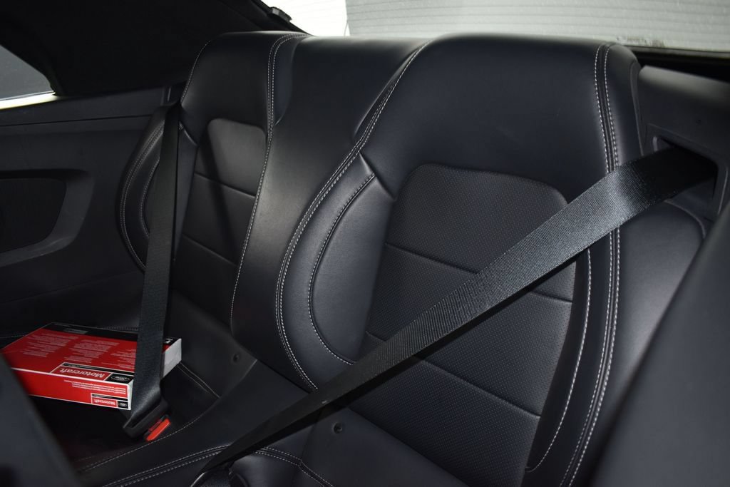Used 2025 Ford Mustang GT Premium RWD image 16