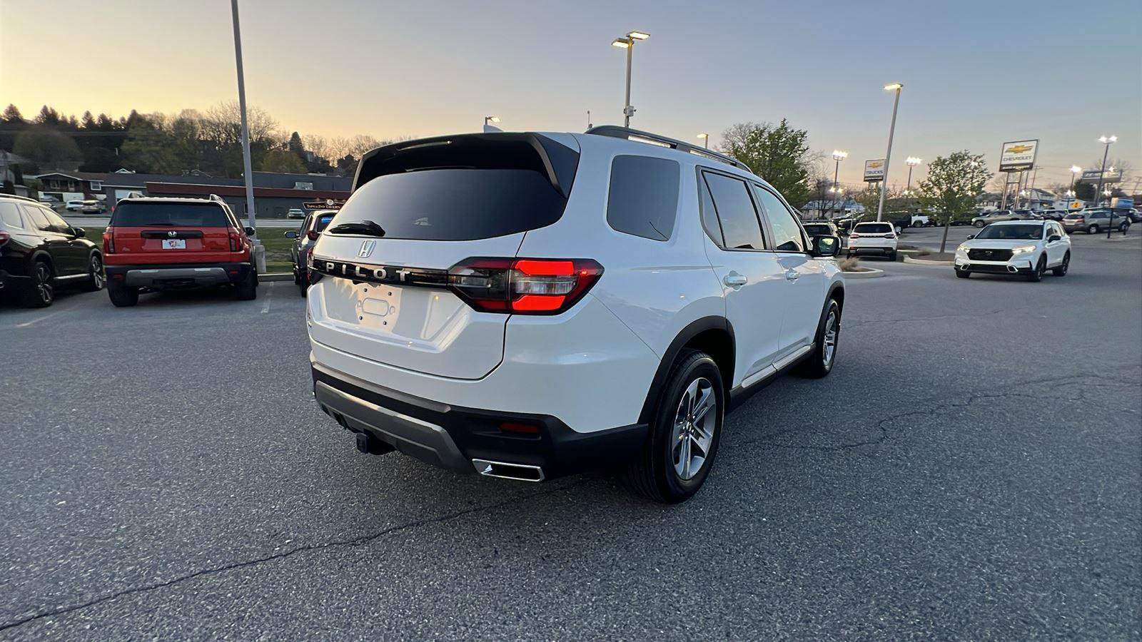 New 2026 Honda Pilot EX-L image 4