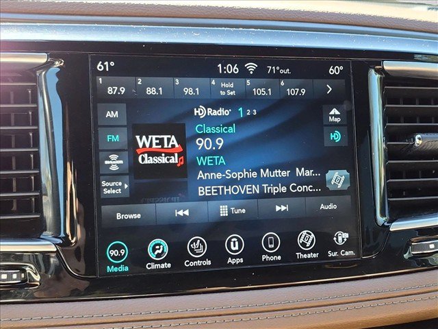 Used 2020 Chrysler Pacifica Limited w/ Advanced Safetytec Group FWD image 13