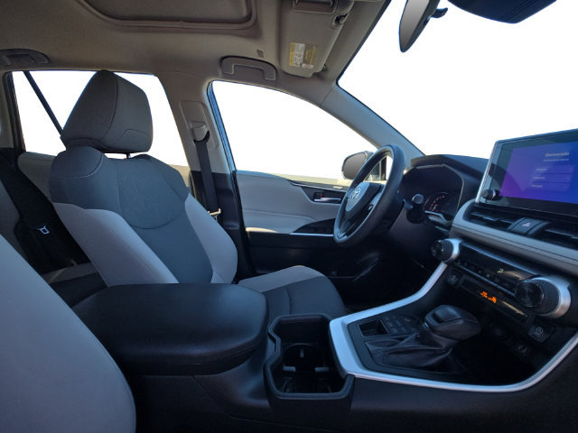 Used 2023 Toyota RAV4 XLE w/ Convenience Package AWD/4WD image 16