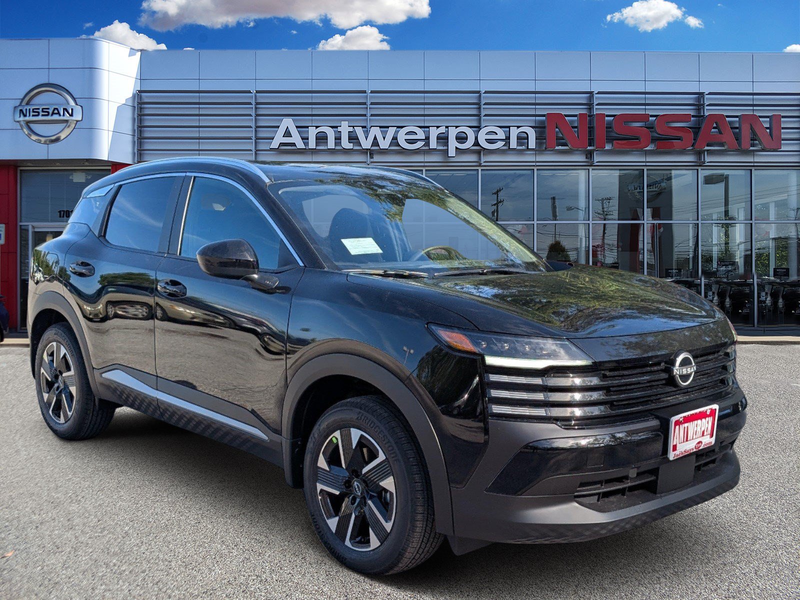 New 2027 Nissan Kicks SV AWD/4WD image 1