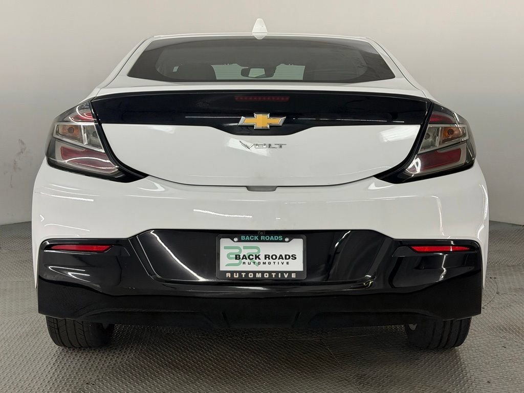 Used 2018 Chevrolet Volt LT FWD image 8