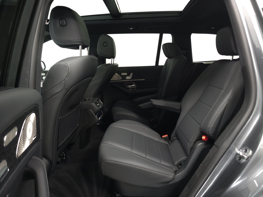 Certified 2026 Mercedes-Benz GLS 450 4MATIC image 28
