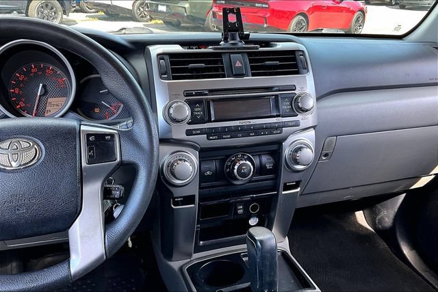 Used 2013 Toyota 4Runner SR5 w/ Convenience Pkg RWD image 9
